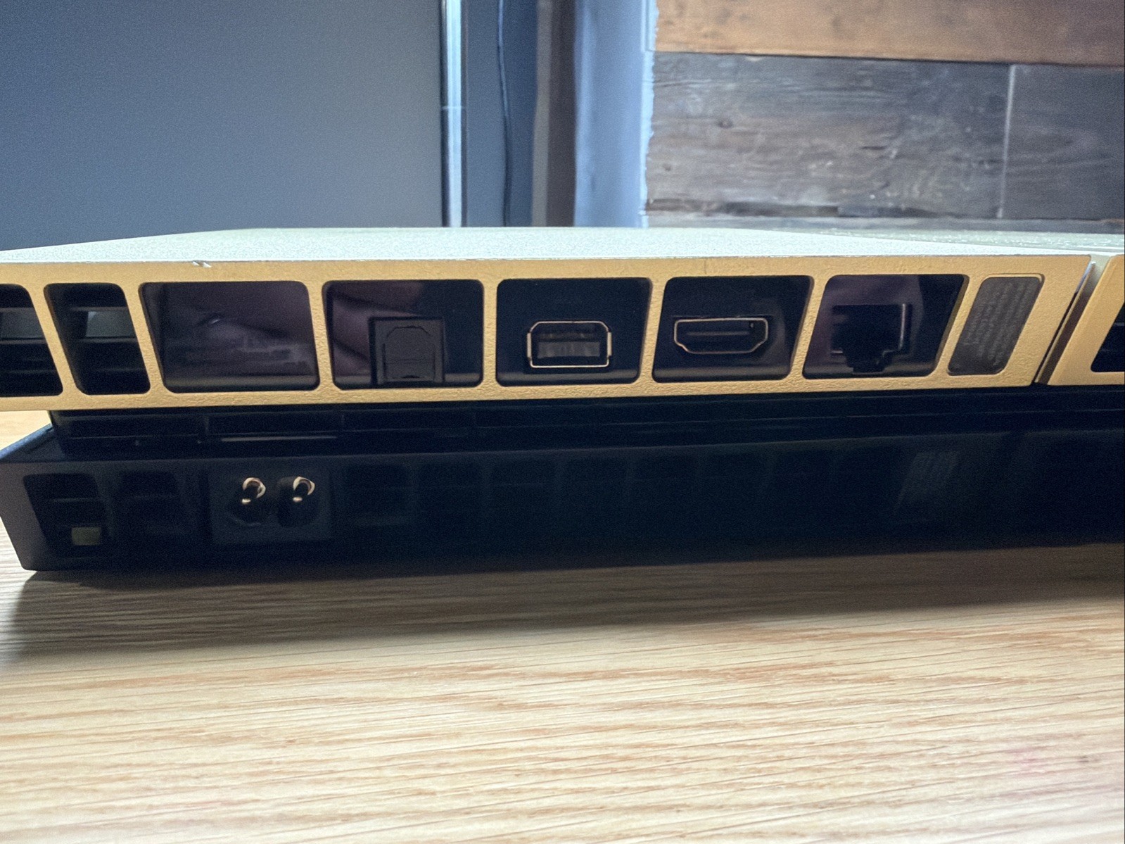 Sony PlayStation 4 Limited Edition Taco Bell Gold & Matching Controller Tested