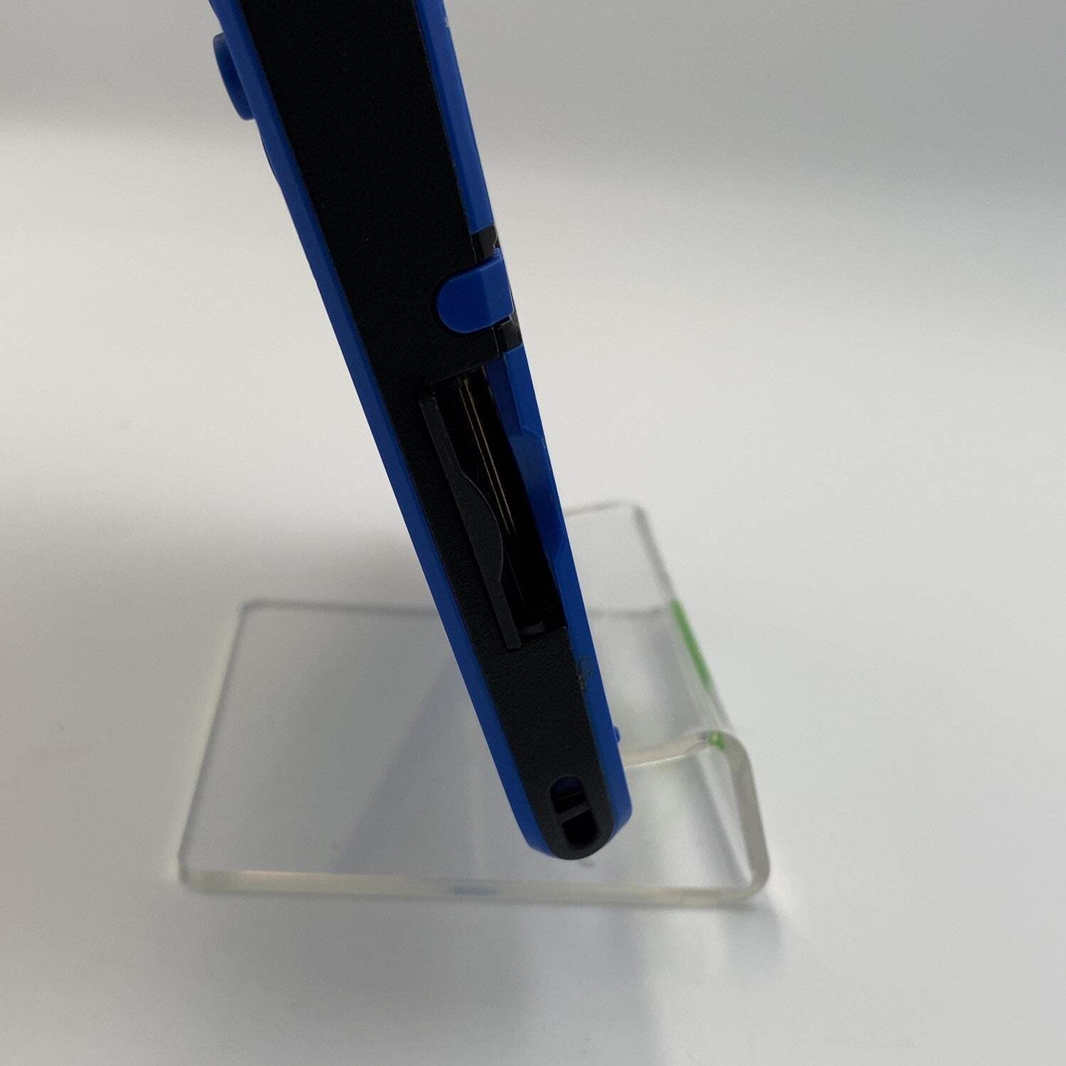 Nintendo 2DS Handheld Game Console Only FTR-001 Blue