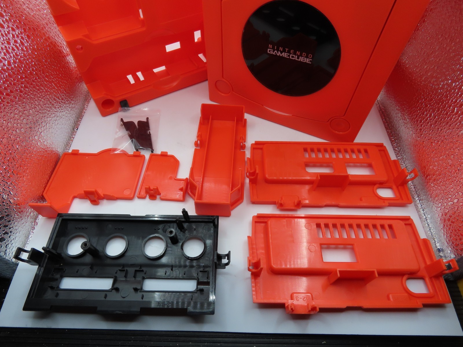 Replacement Nintendo GameCube Red Shell Housing DOL001 or DOL101 w/port covers