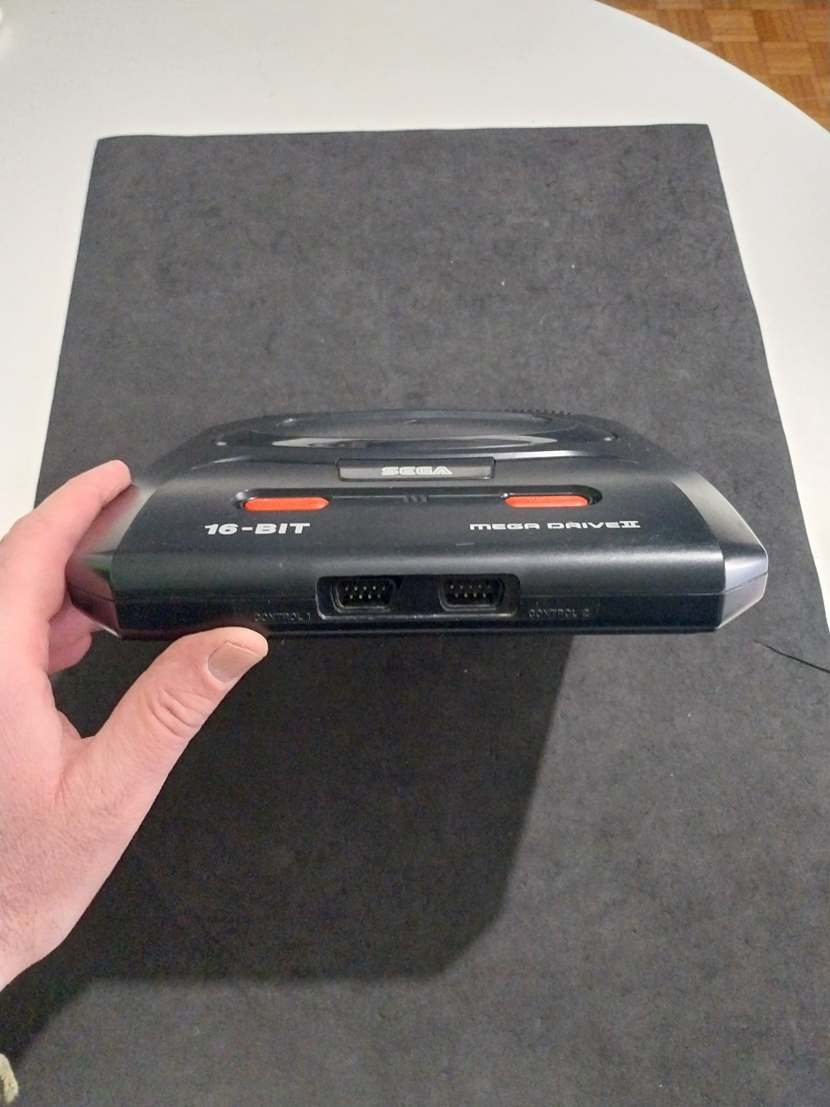 Sega Mega Drive 2 Console PAL Used Complete With 3 Games