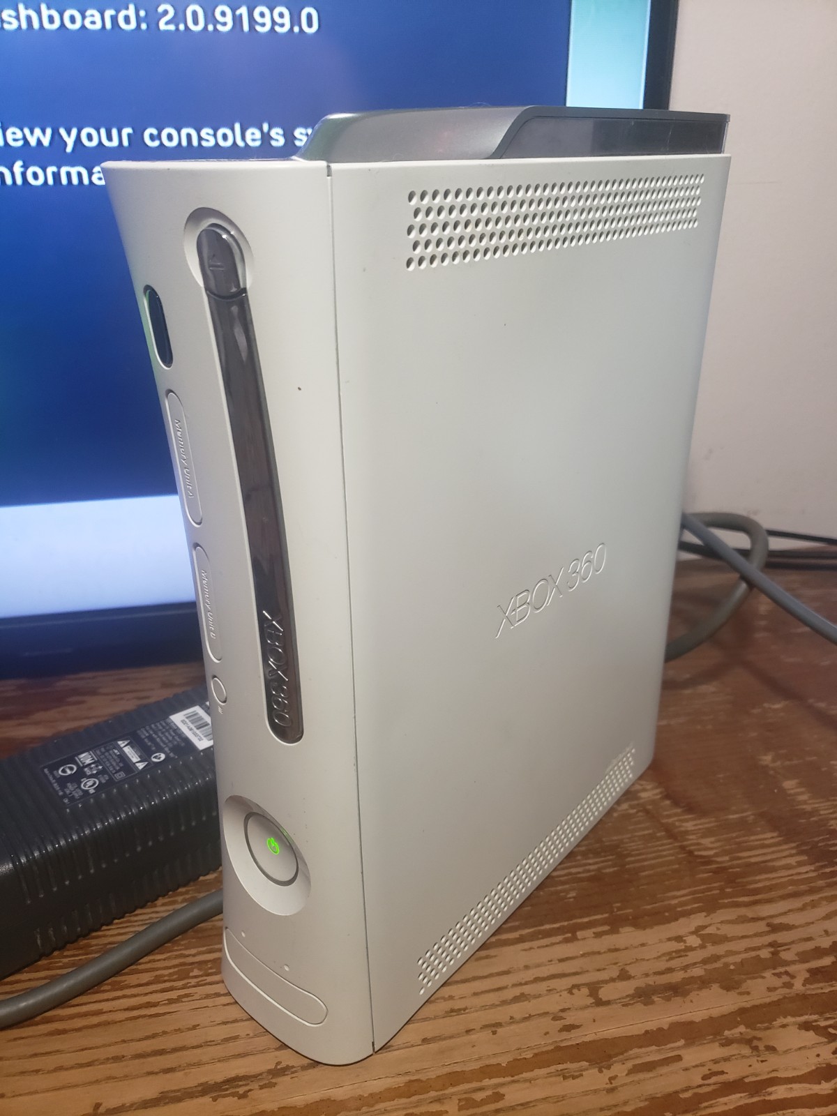Microsoft Xbox 360 Pro 20GB Console – NXE 9199 Dashboard Full Working A/V Bundle