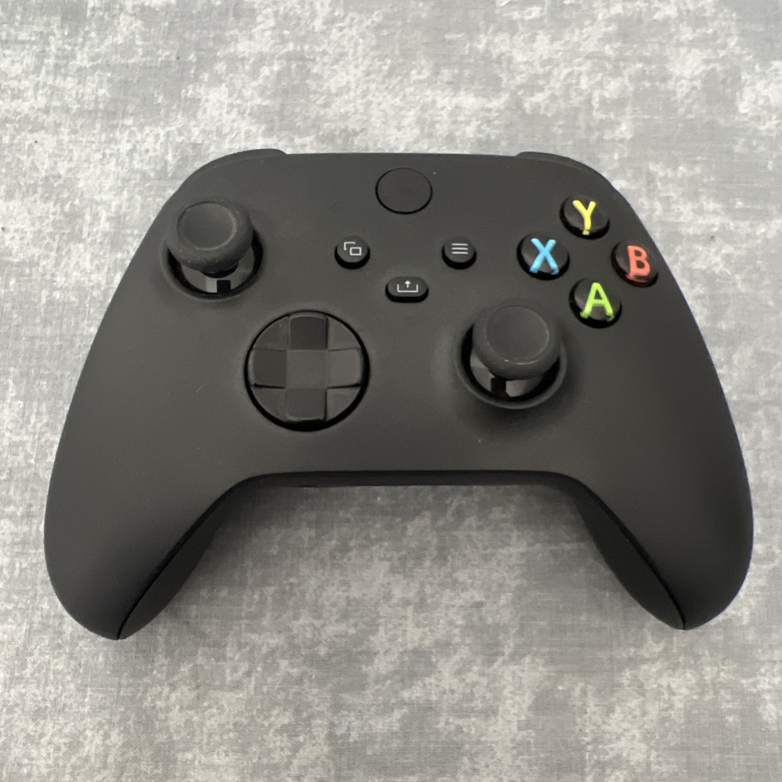 Microsoft Xbox One 500GB Console Black 1540 Controller, Power Cord And 5 Games