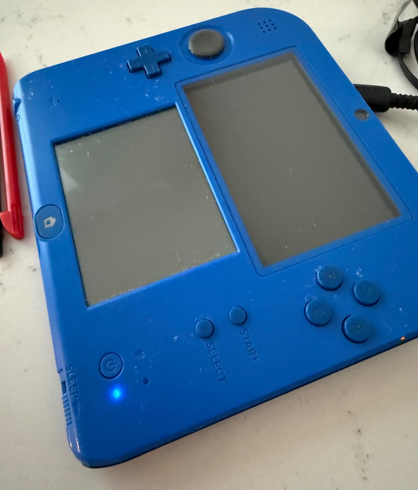 Nintendo 2DS Electric Blue Handheld System Console USED