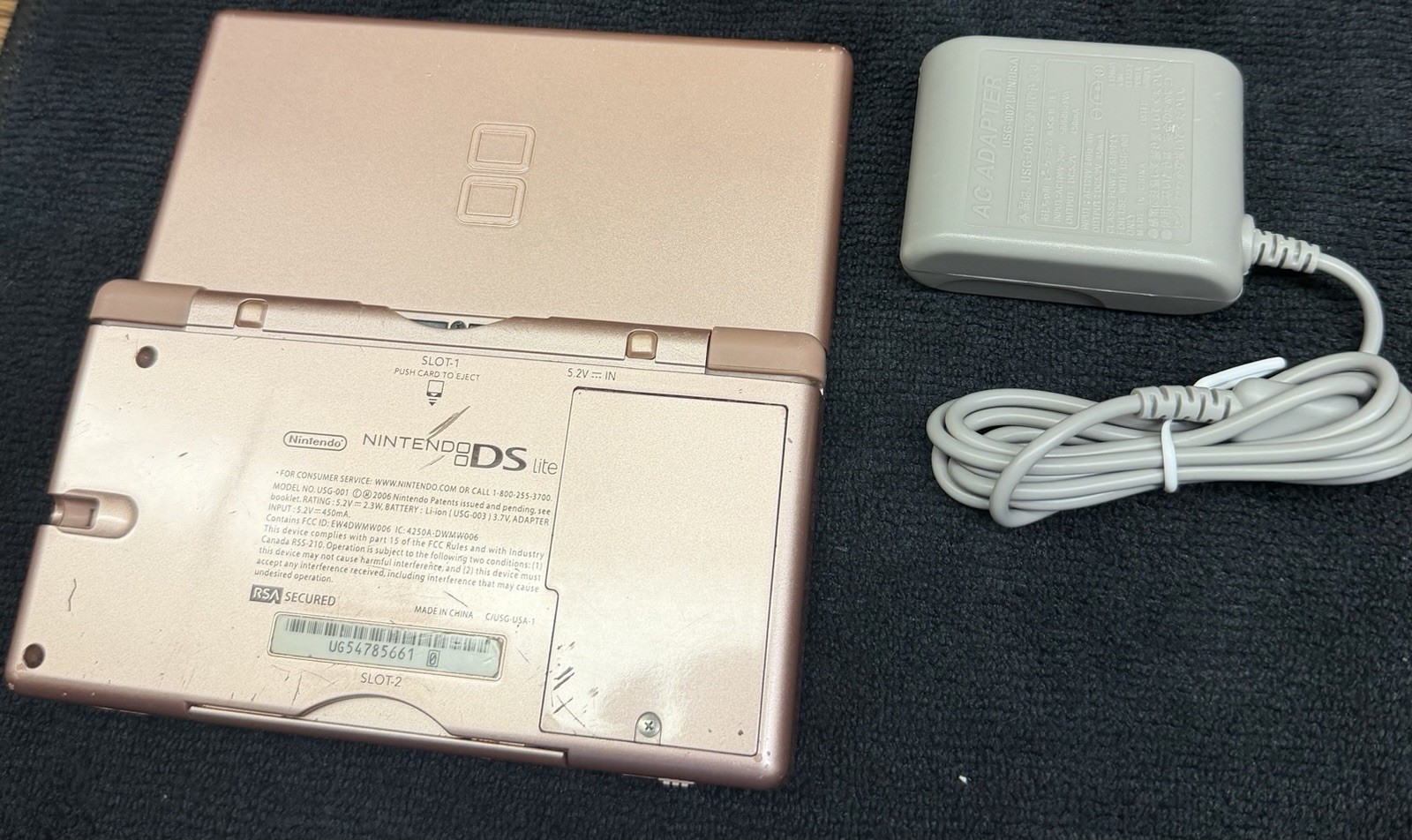 Nintendo DS Lite Handheld Console – Pink w/ Charger USG-001