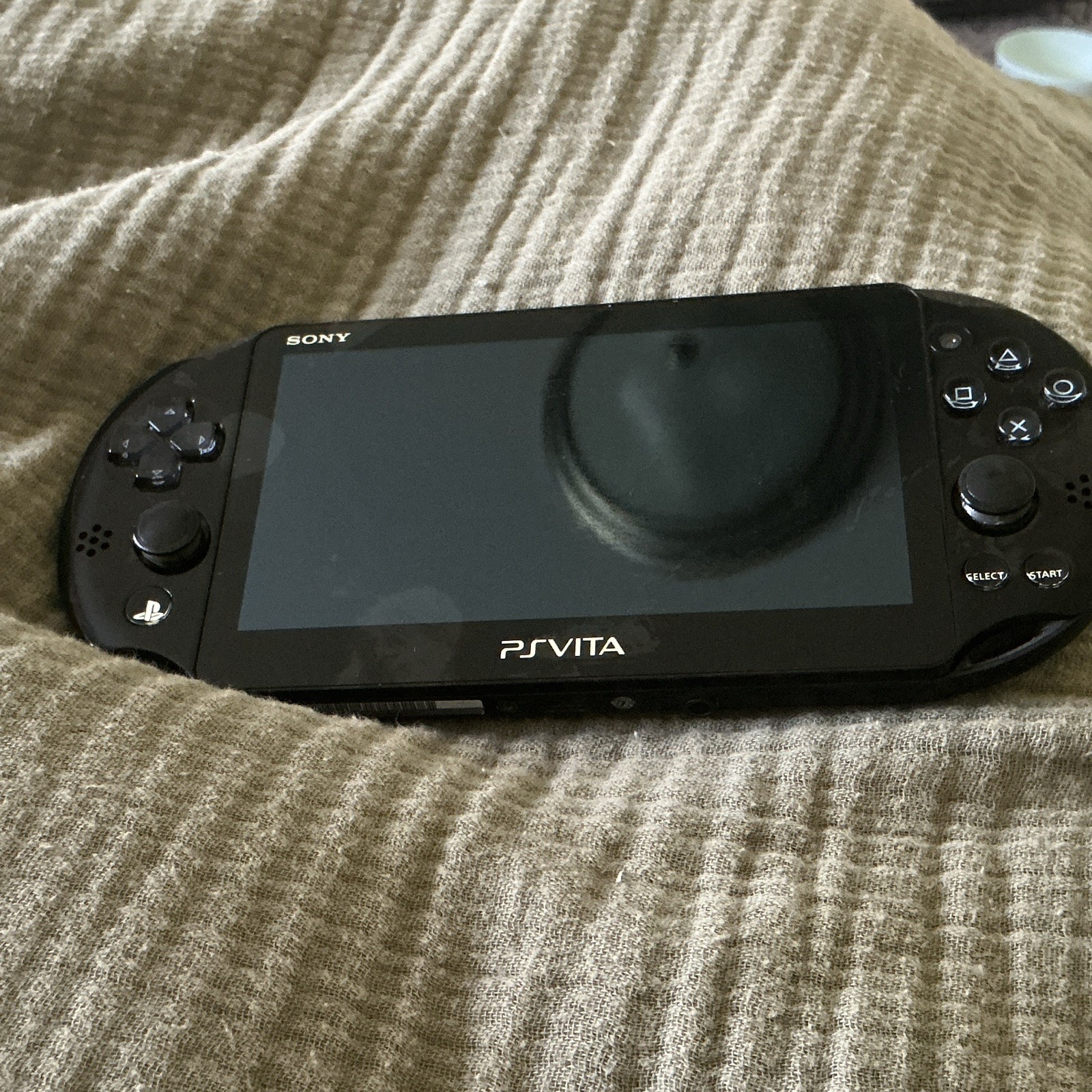 Sony PS Vita PCH-1000 Black Handheld System Region Free 1GB w/ Cameras