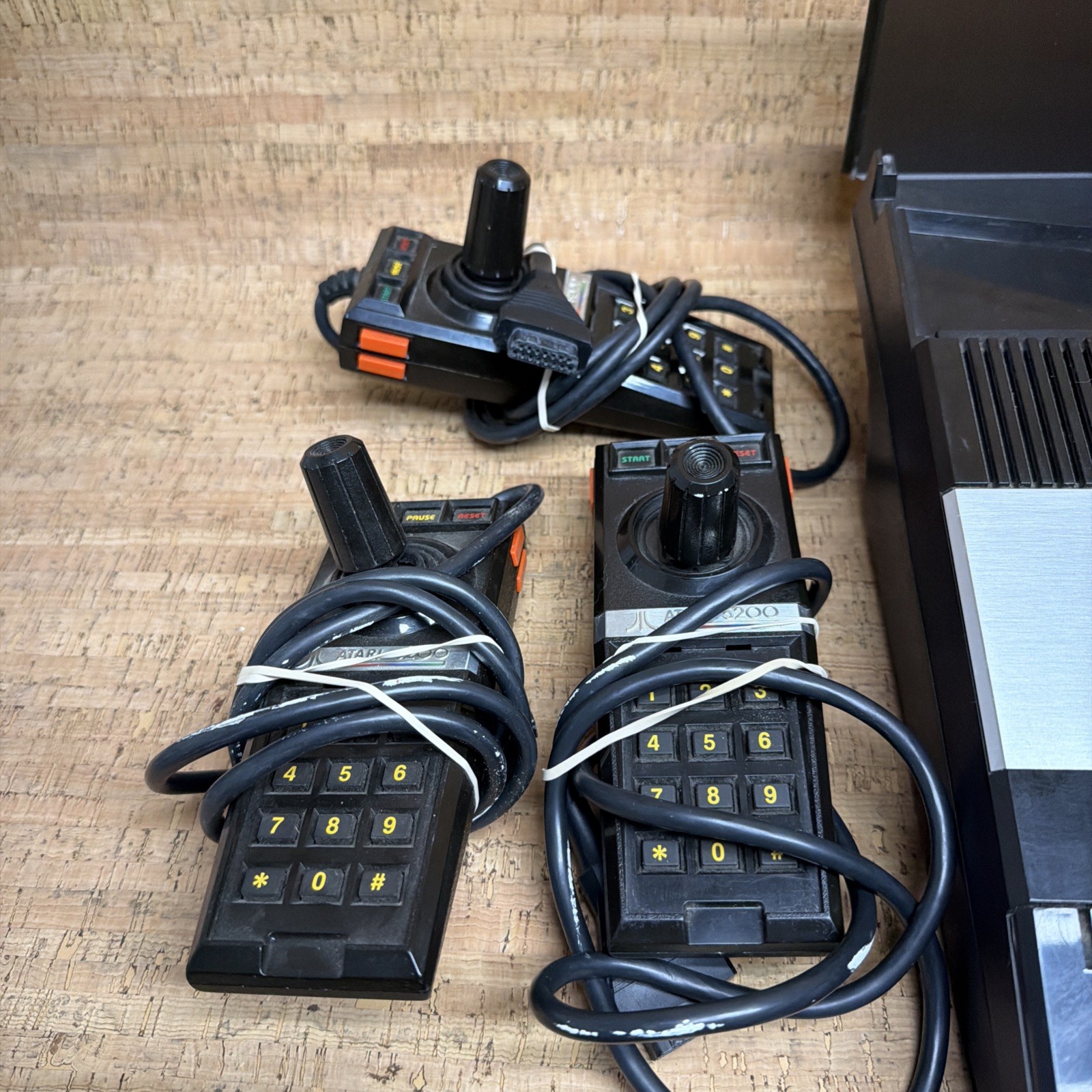 Atari 5200 4 Port Console w/Cords & 3 Controllers & Switch Box Tested