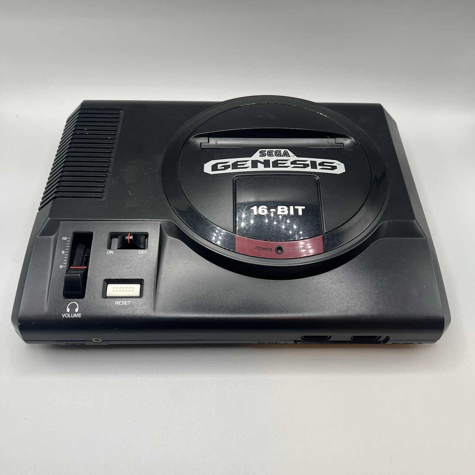 Sega Genesis Console MK-1601-22 Bundle w/ 2 Controllers – Tested