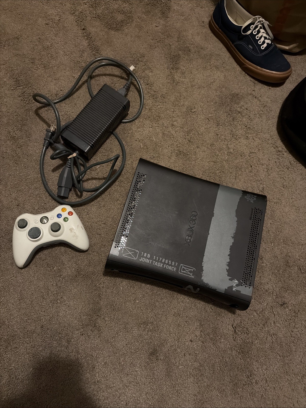 Xbox 360 Call of Duty Modern Warfare 2 Game Console Read Description Works