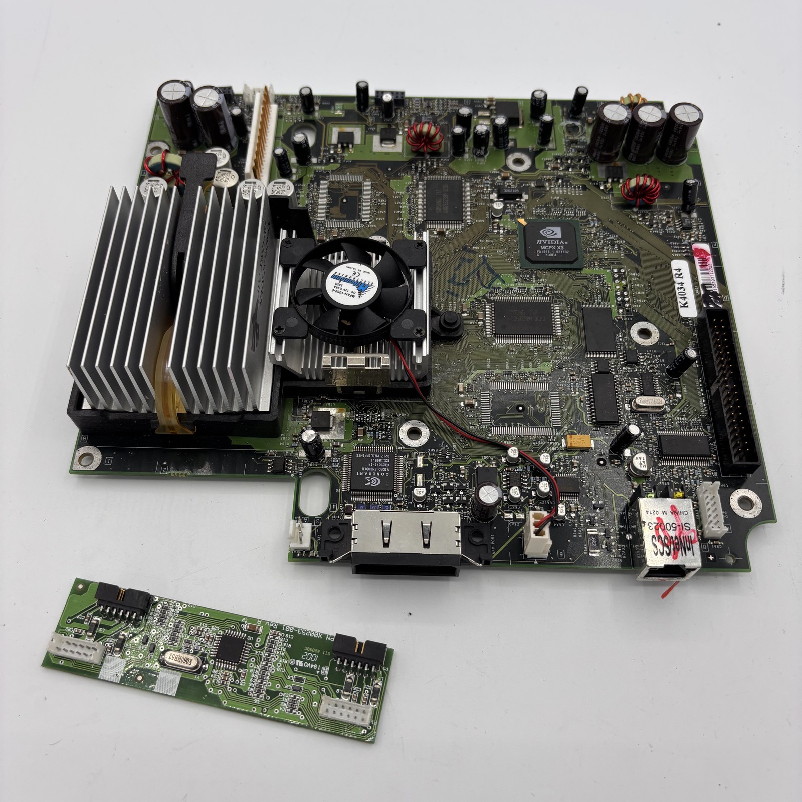 Original Xbox Motherboard Ver.1.0 only with Clock Capacitor Removed – Tested