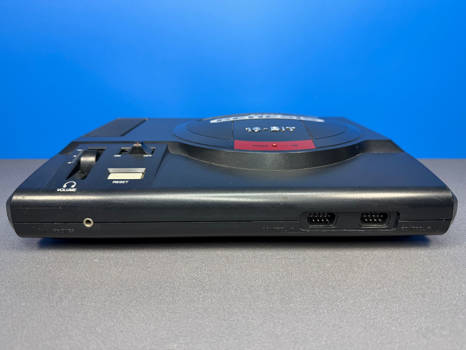 SEGA GENESIS MODEL 1 CORE SYSTEM CONSOLE MK-1611 COMPLETE IN BOX CIB TESTED