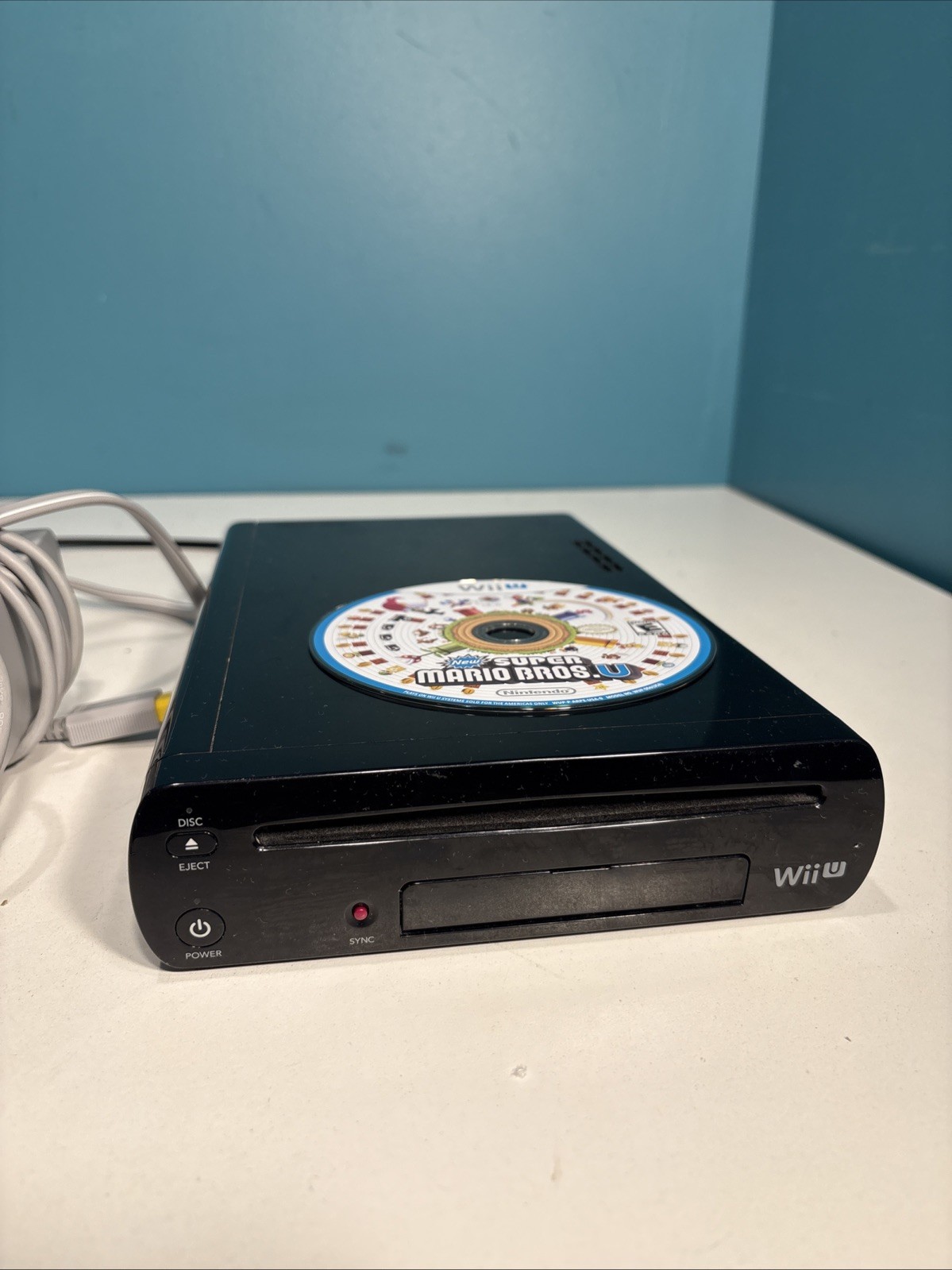 Nintendo Wii U Console (WUP-101) w/ AC Adaptor