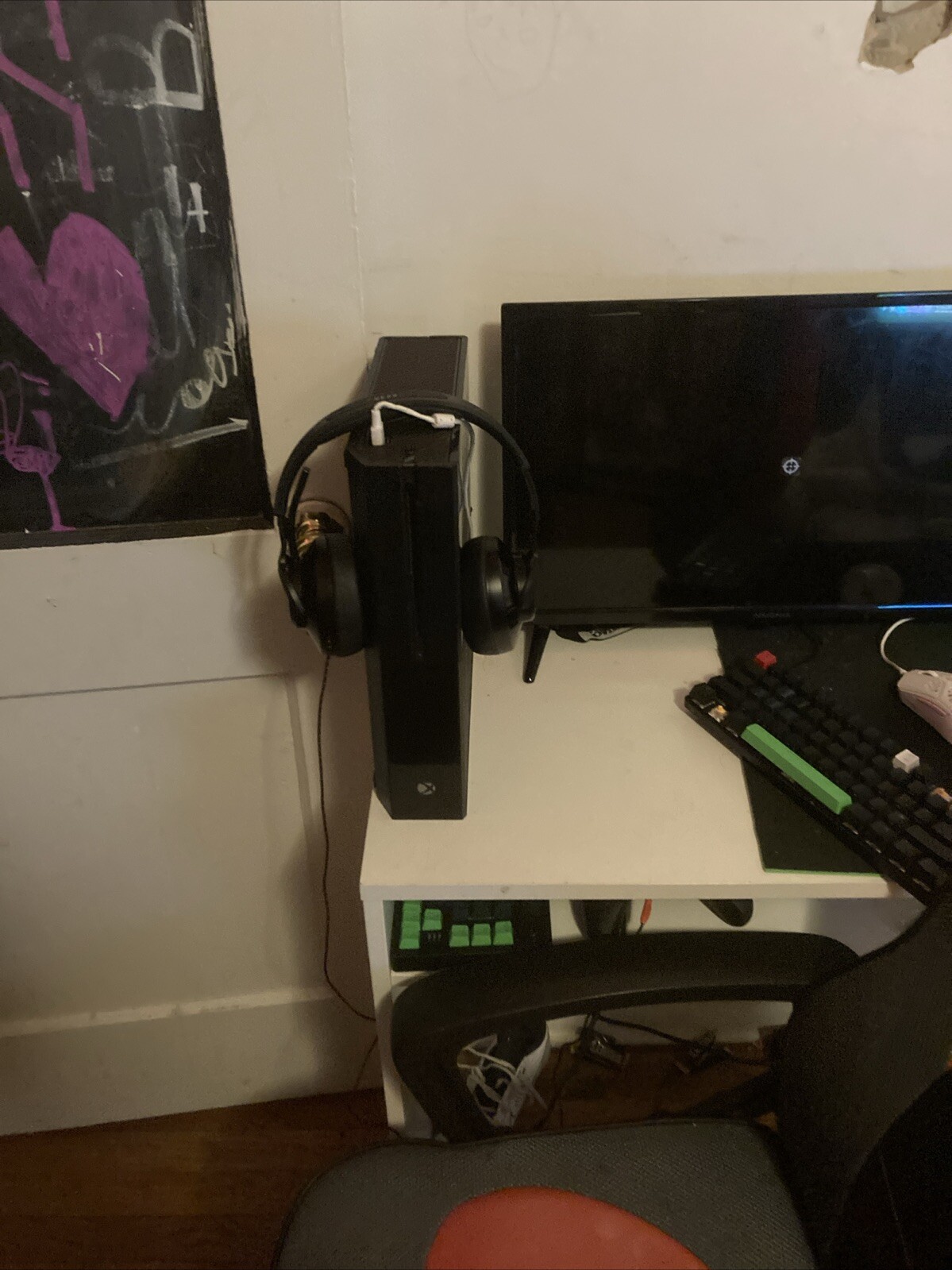 Microsoft Xbox One with Kinect 500GB Black Console – 7UV-00077