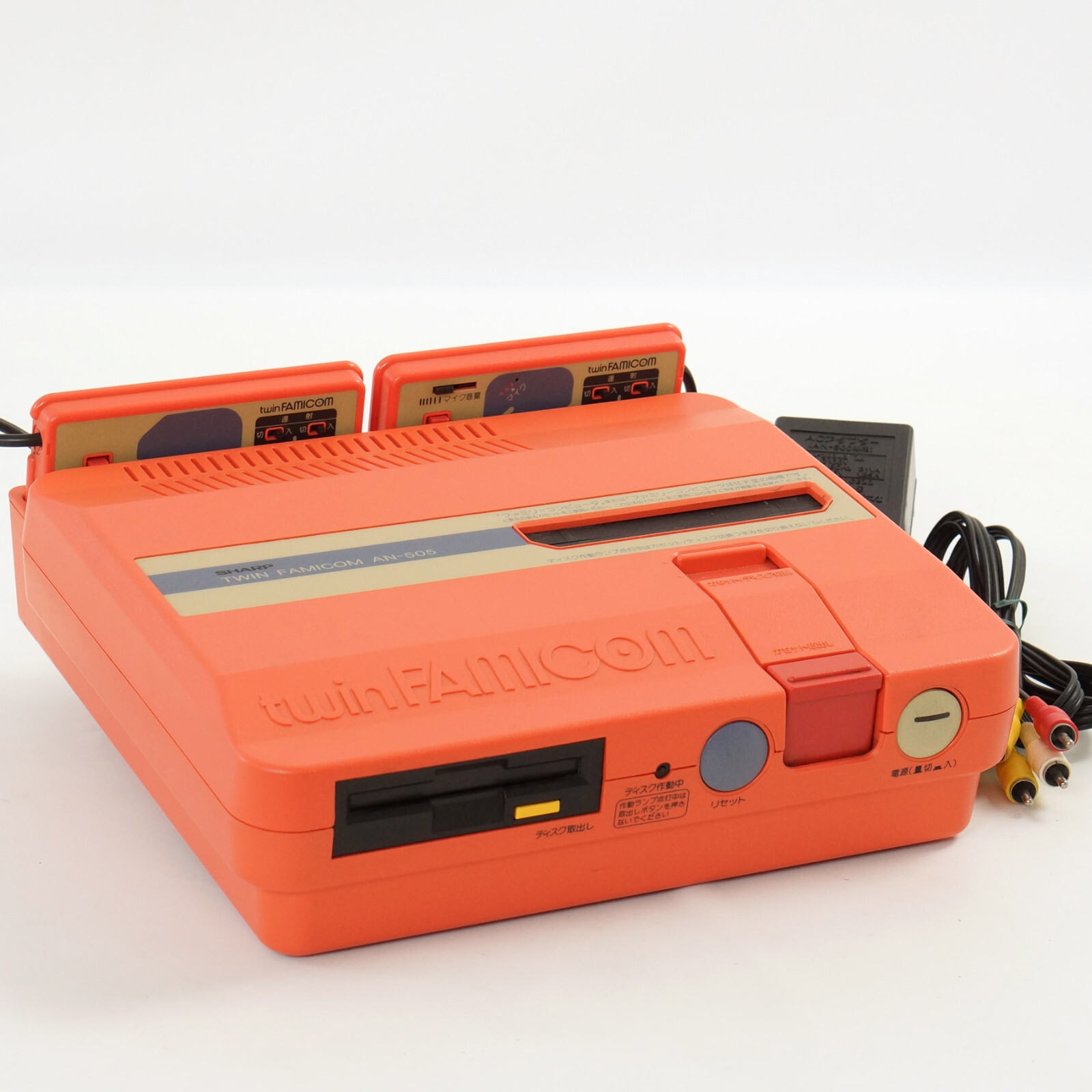TWIN FAMICOM SHARP Console AN505-RD Red Tested System 321324