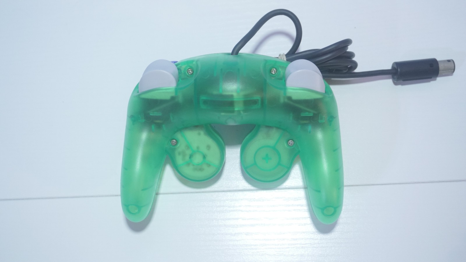 Clear Emerald Green Nintendo GameCube DOL-001 (USA) with Green LED & Controller
