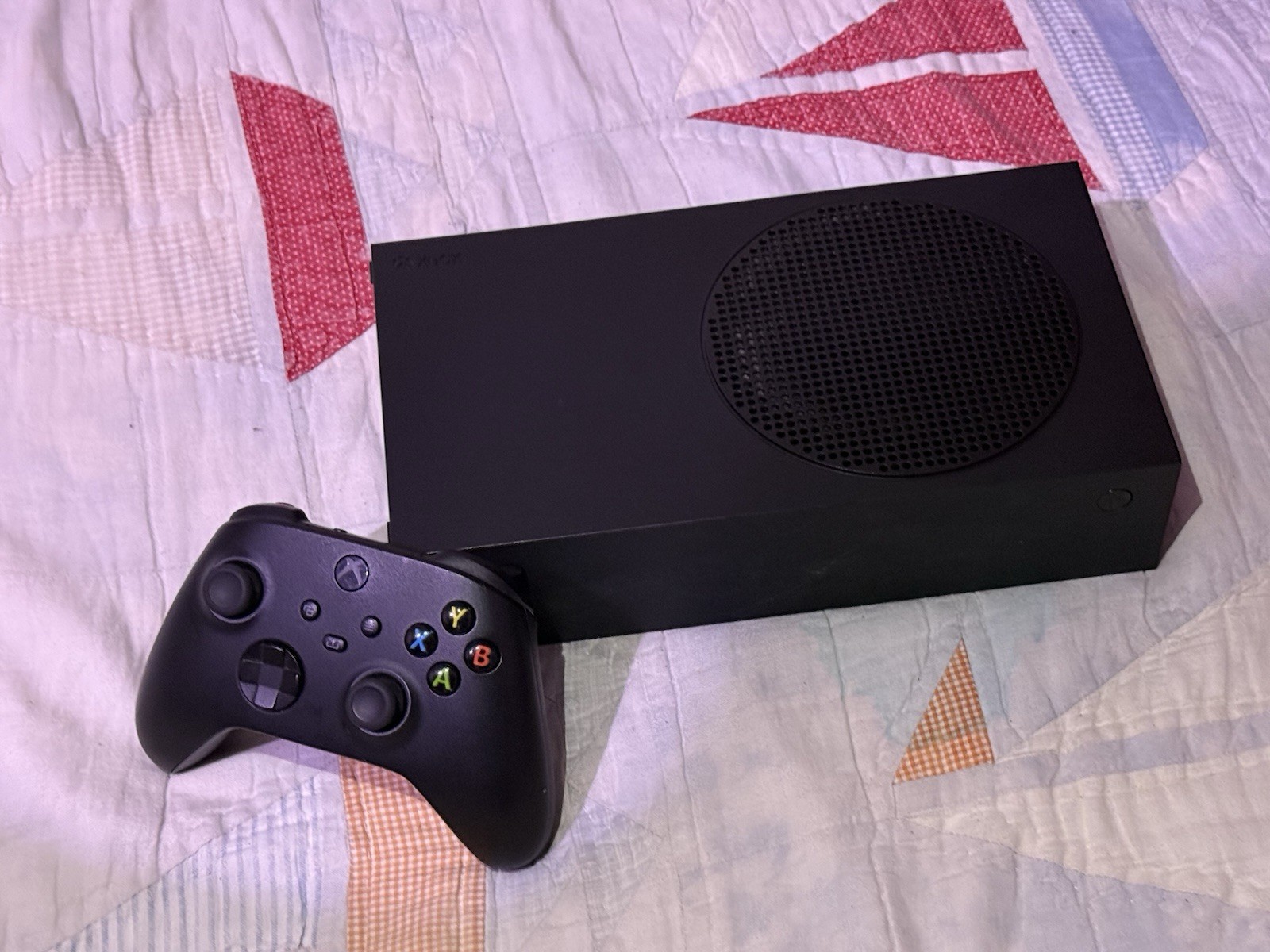 Microsoft Xbox Series S 1TB All-Digital Gaming Console with Controller Black