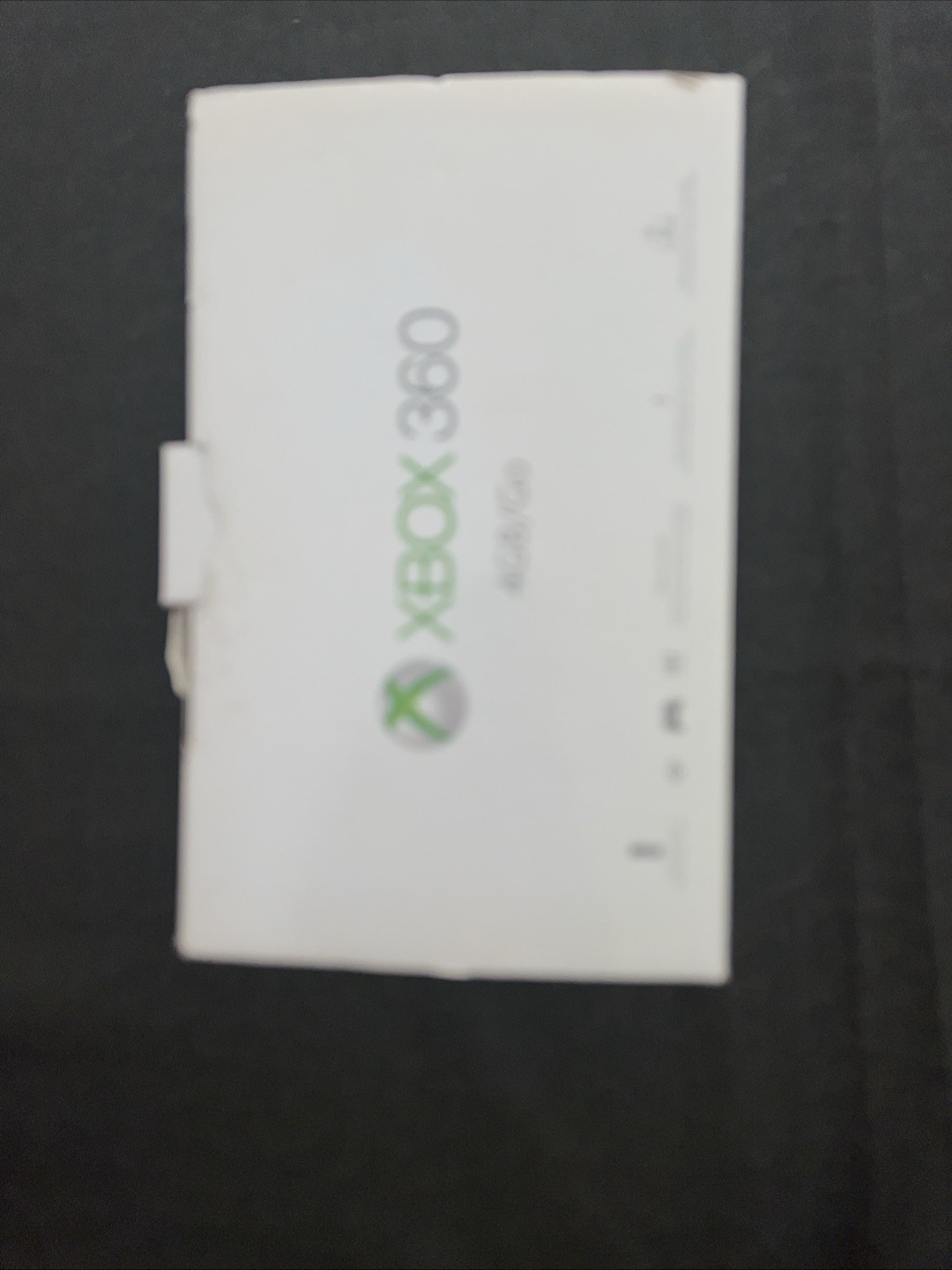 Microsoft Xbox 360 4GB/GoConsole – Black With Controller & Cables – BOX INCLUDED