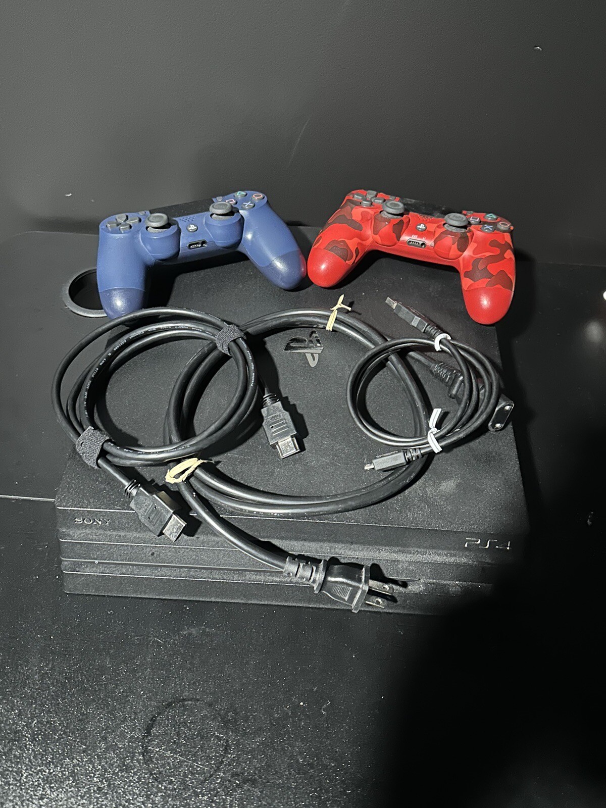 PS4 PRO Two Controllers Charging Cable Hdmi And Power Cord