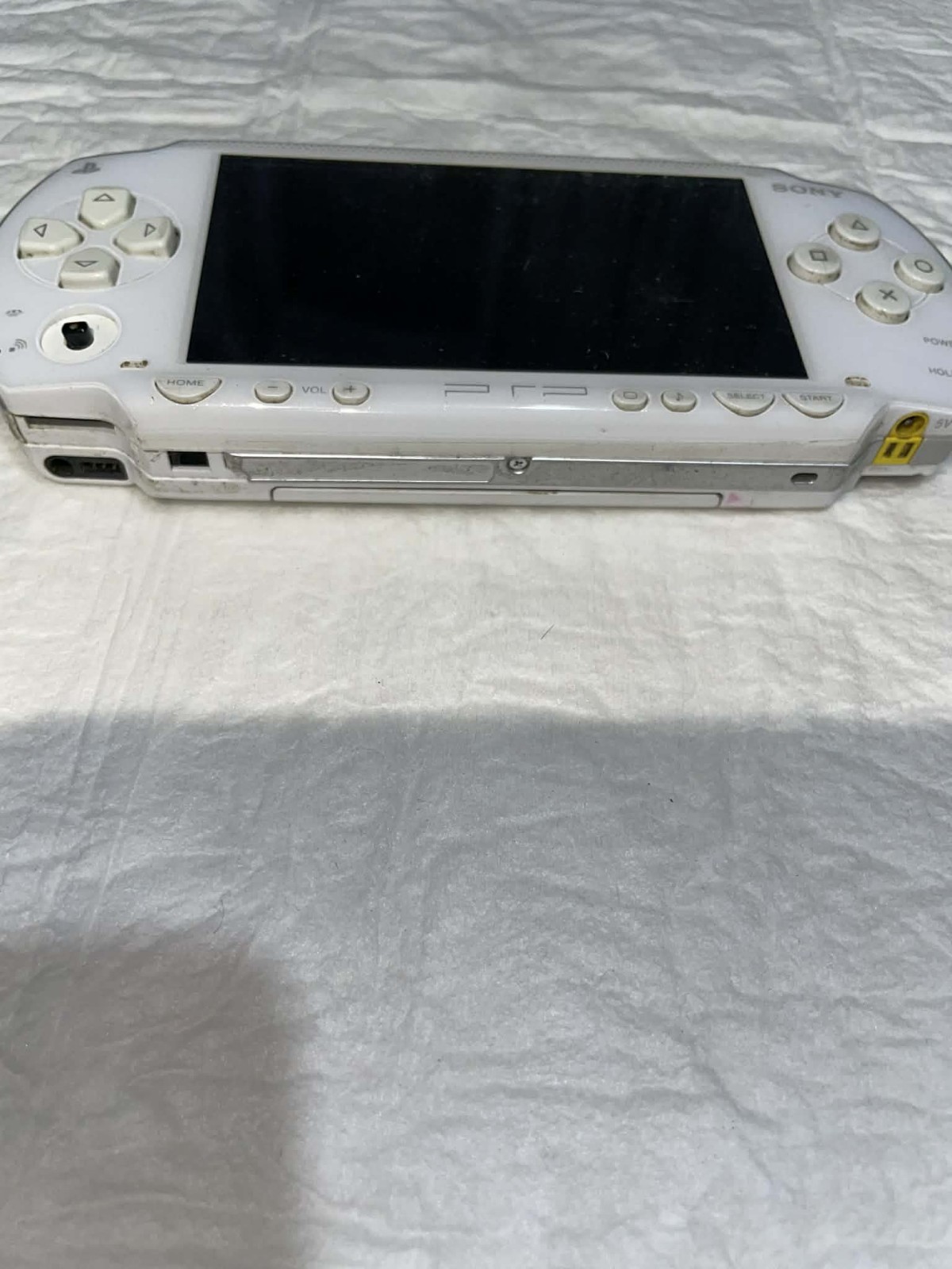 Sony PSP 1003 Handheld Console White ( Read Description Carefully) For Repair