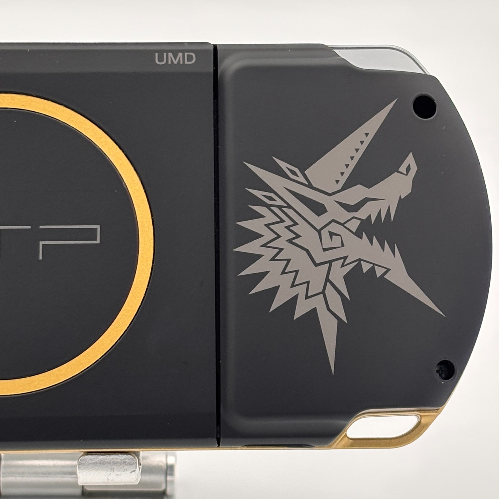 Sony PSP-3000 Monster Hunter Portable 3rd Model Black Gold Near Mint JP 905