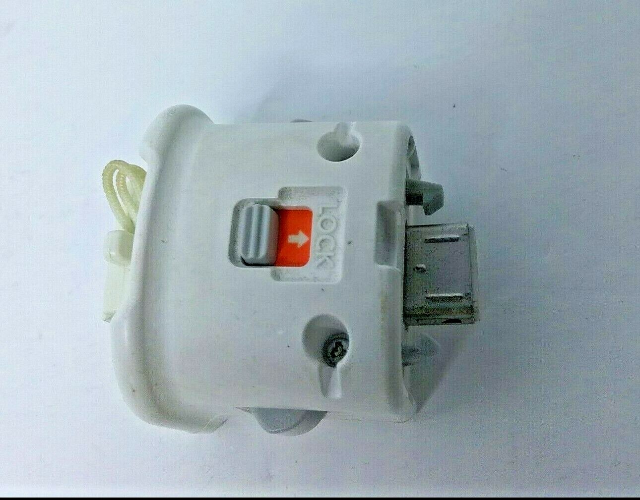 Nintendo Wii Official OEM Motion Plus Adaptor Remote Attachment  White RVL-026.