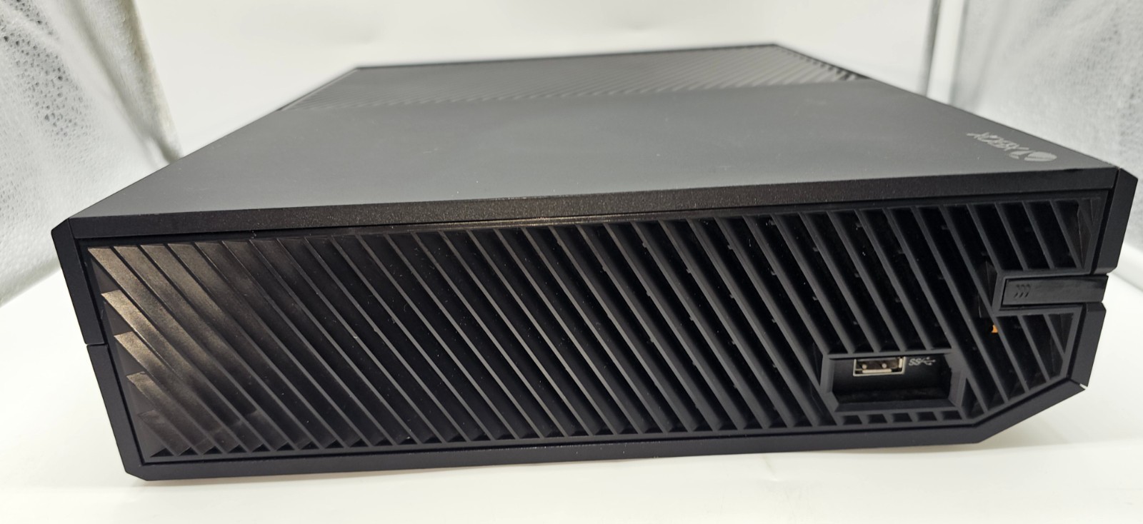 XBOX ONE 1TB Optimized | 2 Controllers | RIG 800Headset | Account | 8 Game Lot