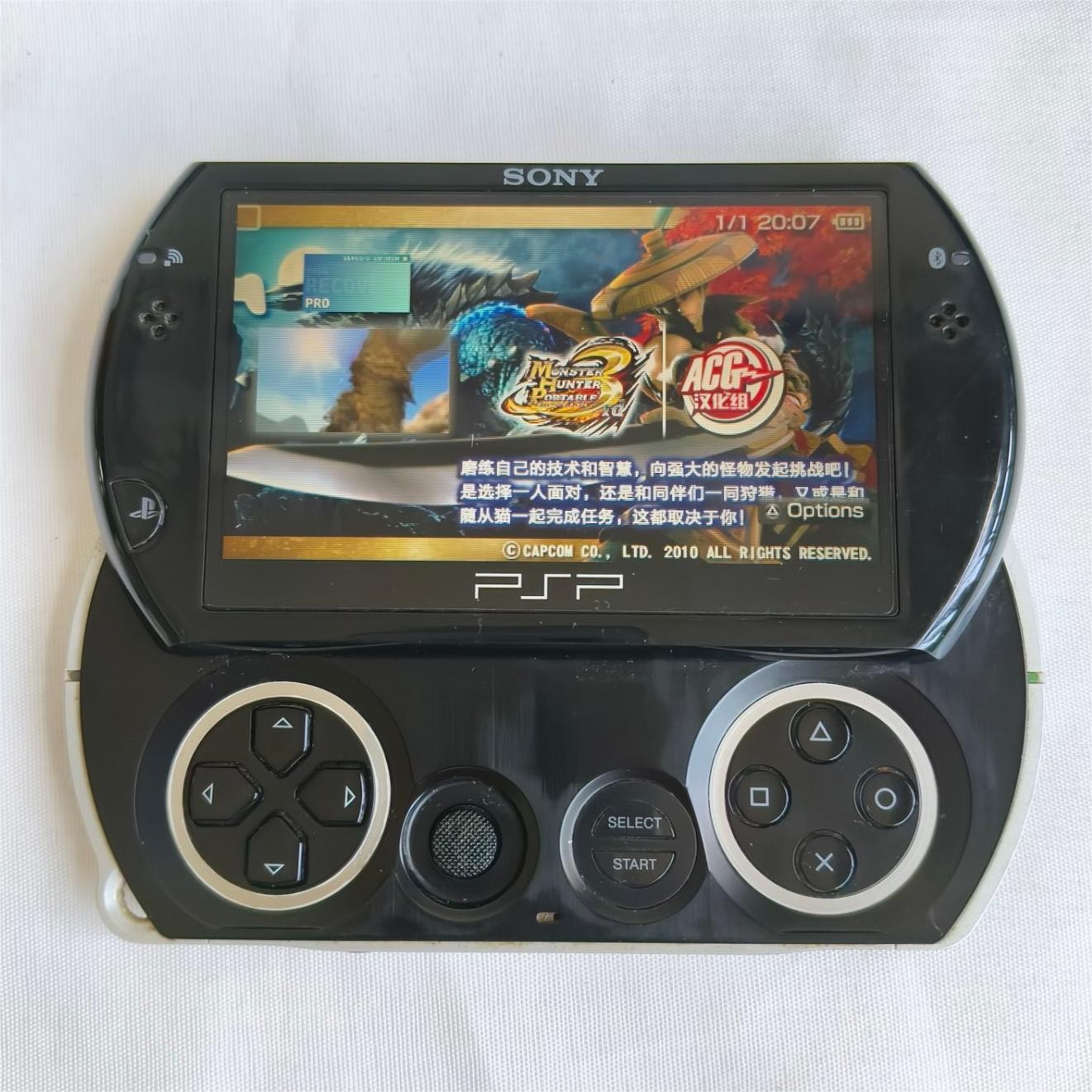Sony PSPGO console Black with Charger N1006 Tested Well