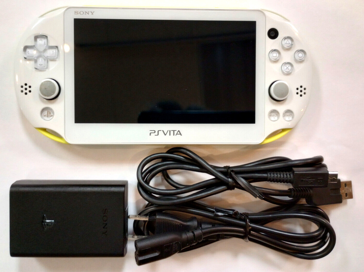 Sony PS Vita 2000 Console PCH-2000 Region Free w/Charger Japan Imported [USA]