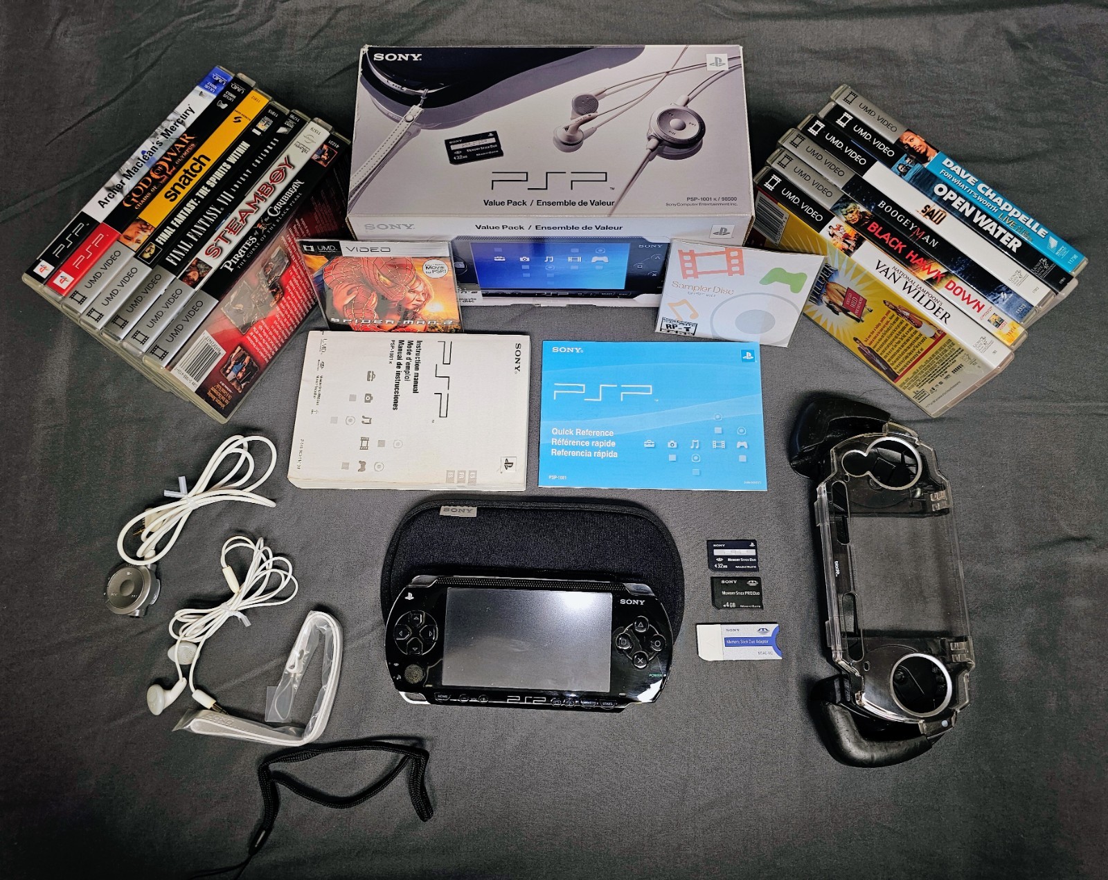 Sony PSP 1001 k / 98500 Value Pack, 4GB MSD, 12 Movies, 2 Games bundle