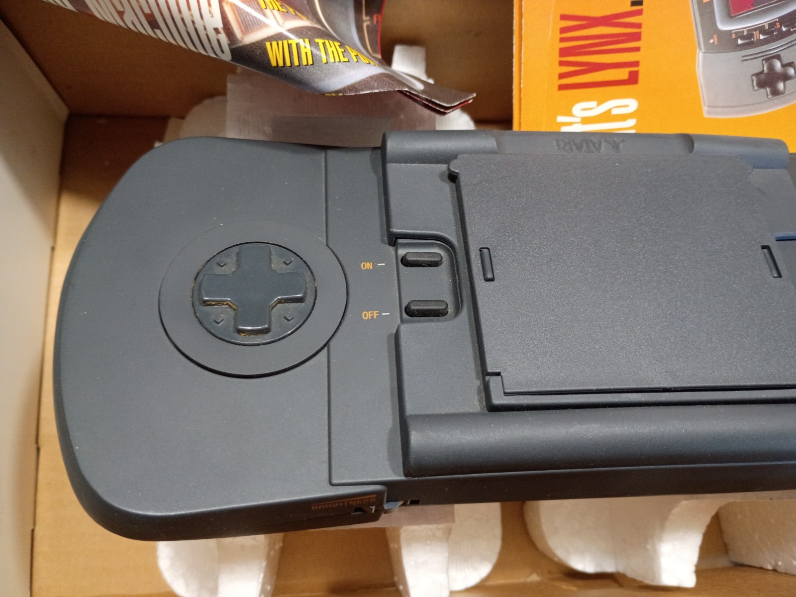 Atari LYNX Portable gaming video system + games in box parts repair