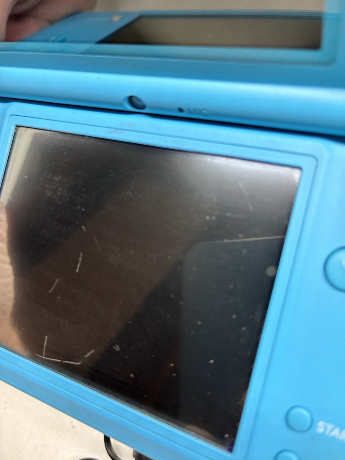 Nintendo DSi Blue Handheld Console (READ). Tested With Stylus, Earbuds Charger