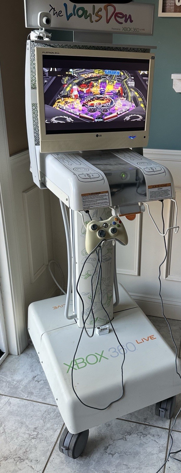 RARE XBOX 360 Live Hospital Console Kiosk