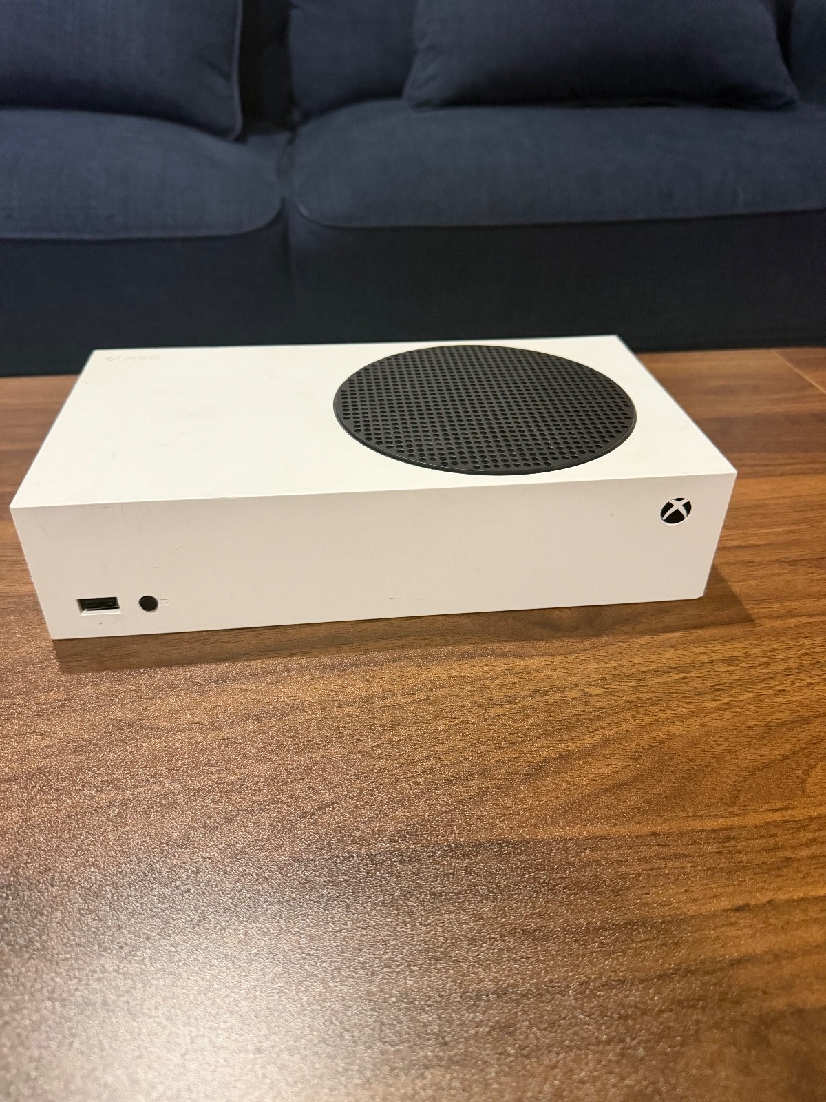 Microsoft Xbox Series S W 1.5 TB Seagate storage expansion card