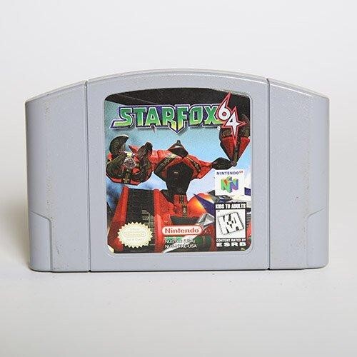 Nintendo 64 console: 1 Remote, Super Smash bros, Starfox64, and Mario Kart 64