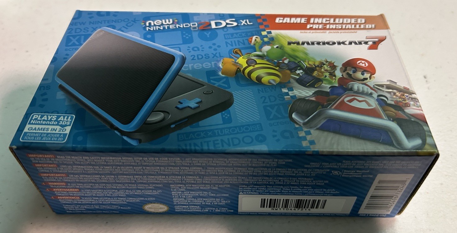 New Nintendo 2DS XL Handheld Console System Mario Kart 7 Bundle Black/Turquoise