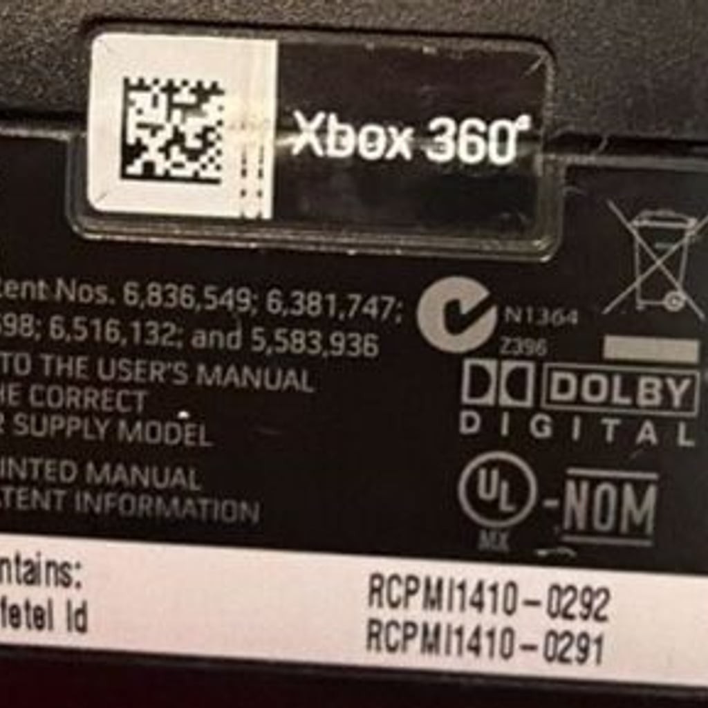 Microsoft Xbox 360 S Console Model 1439 – Matte Black