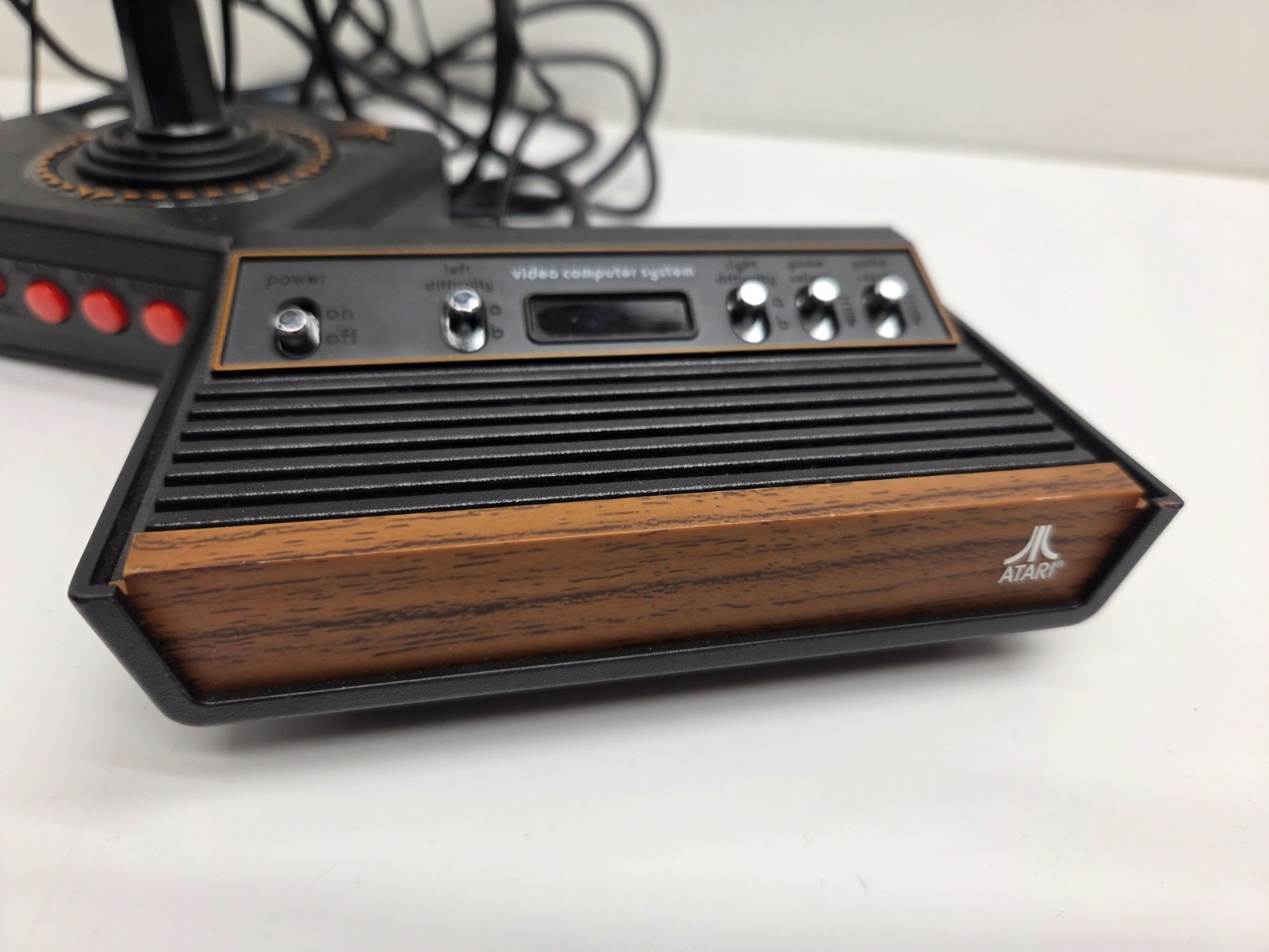 Atari Flashback X AR3060 Classic Retro Game Console With Controller HDMI Cords