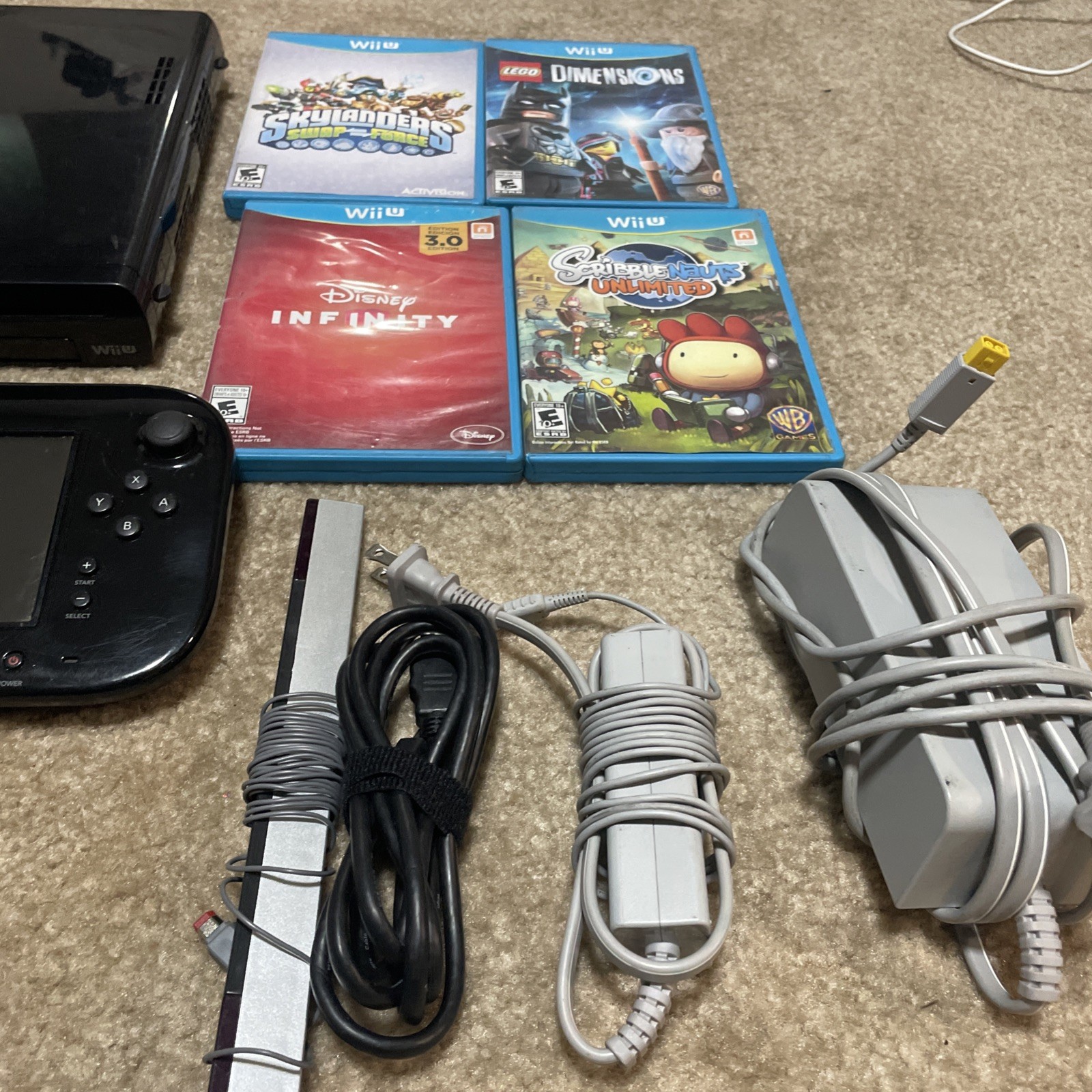 Wii U Console Black 32GB Complete Bundle All Cords Tested