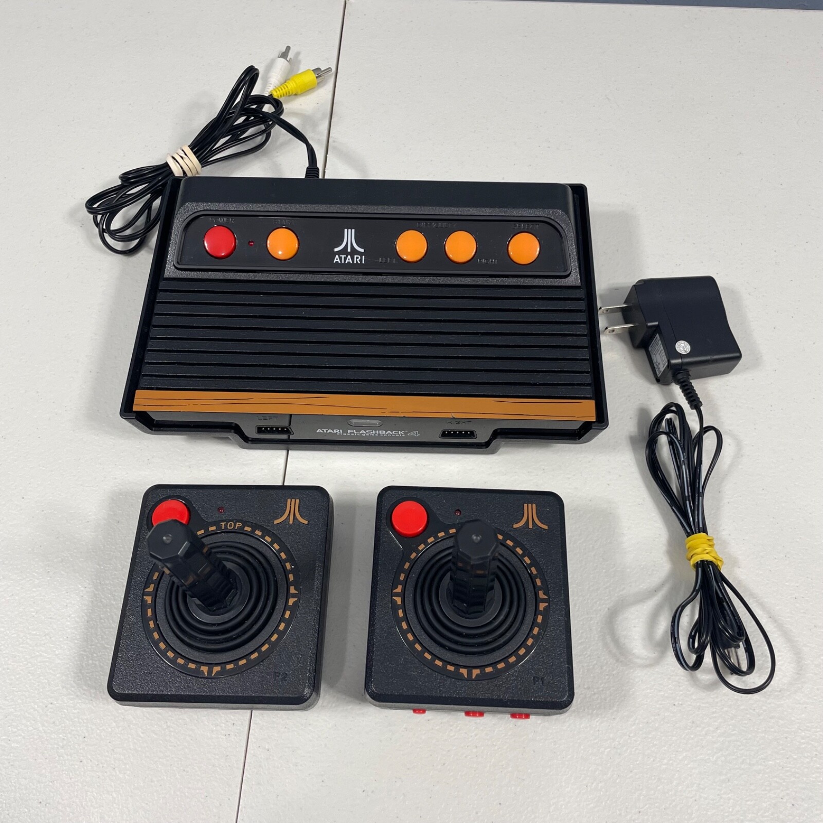 ATARI FLASHBACK 4 Console Wireless With Cables 2 Controllers Tested Working