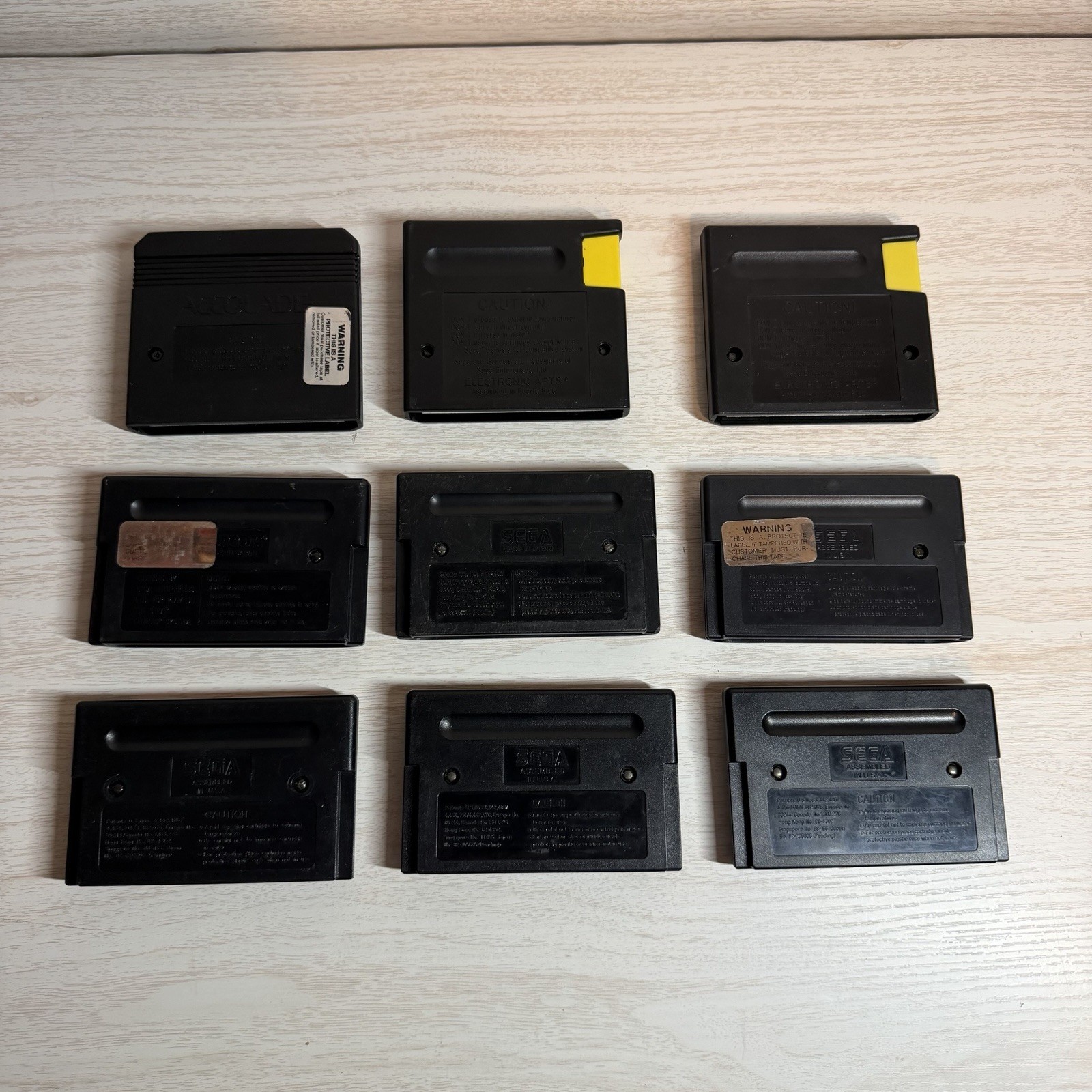 Sega Genesis Console Model 1601 Bundle – 2 Controllers – 9 Games – Tested