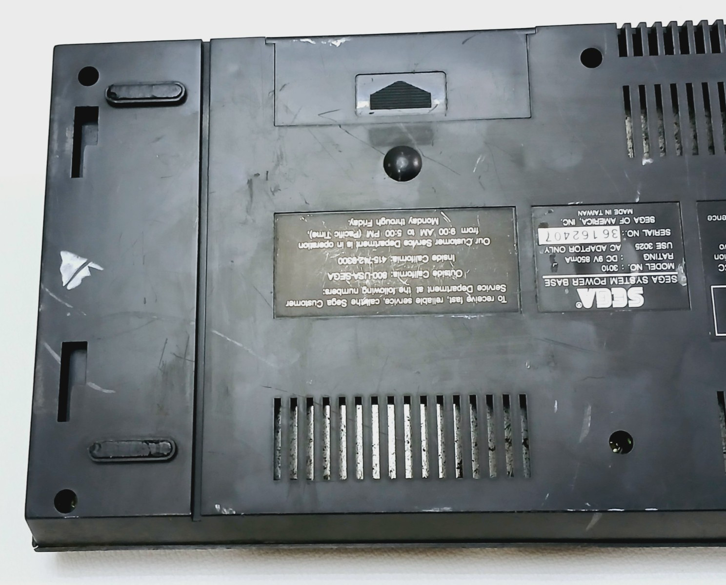 SEGA Master system Power Base Model 3010 – For Parts Only – Not working