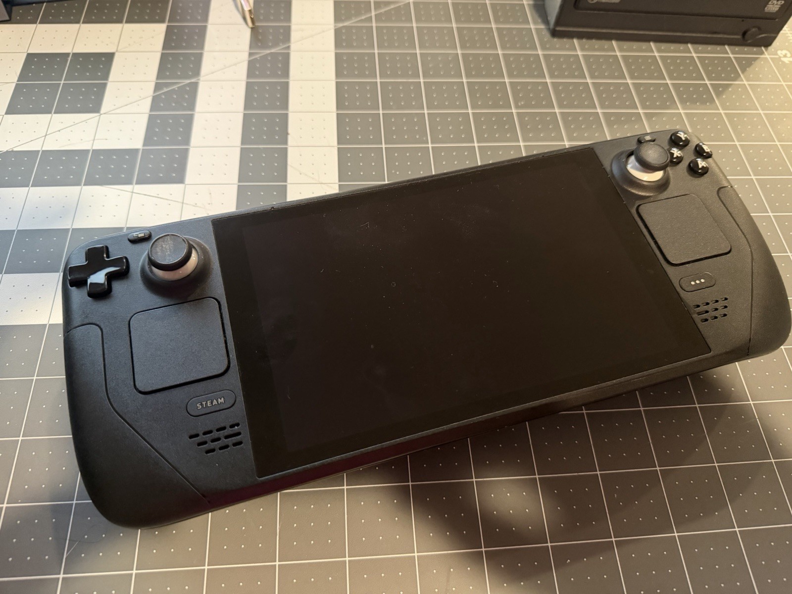 Valve Steam Deck 512GB Handheld Console comes with Case and Charger excellent