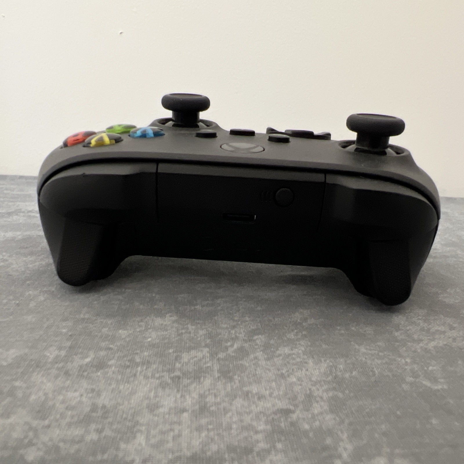 Microsoft Xbox One 500GB Console Black 1540 Controller, Power Cord And 5 Games