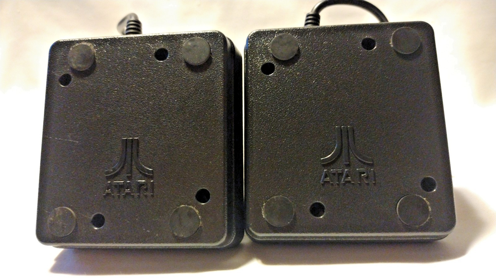 Atari Flashback 5 Classic Game Console Special Edition 92 Games Paddles B2