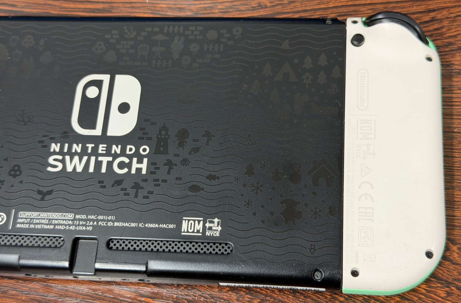Nintendo Switch Handheld Console (Animal Crossing Limited) – Great Used Cond