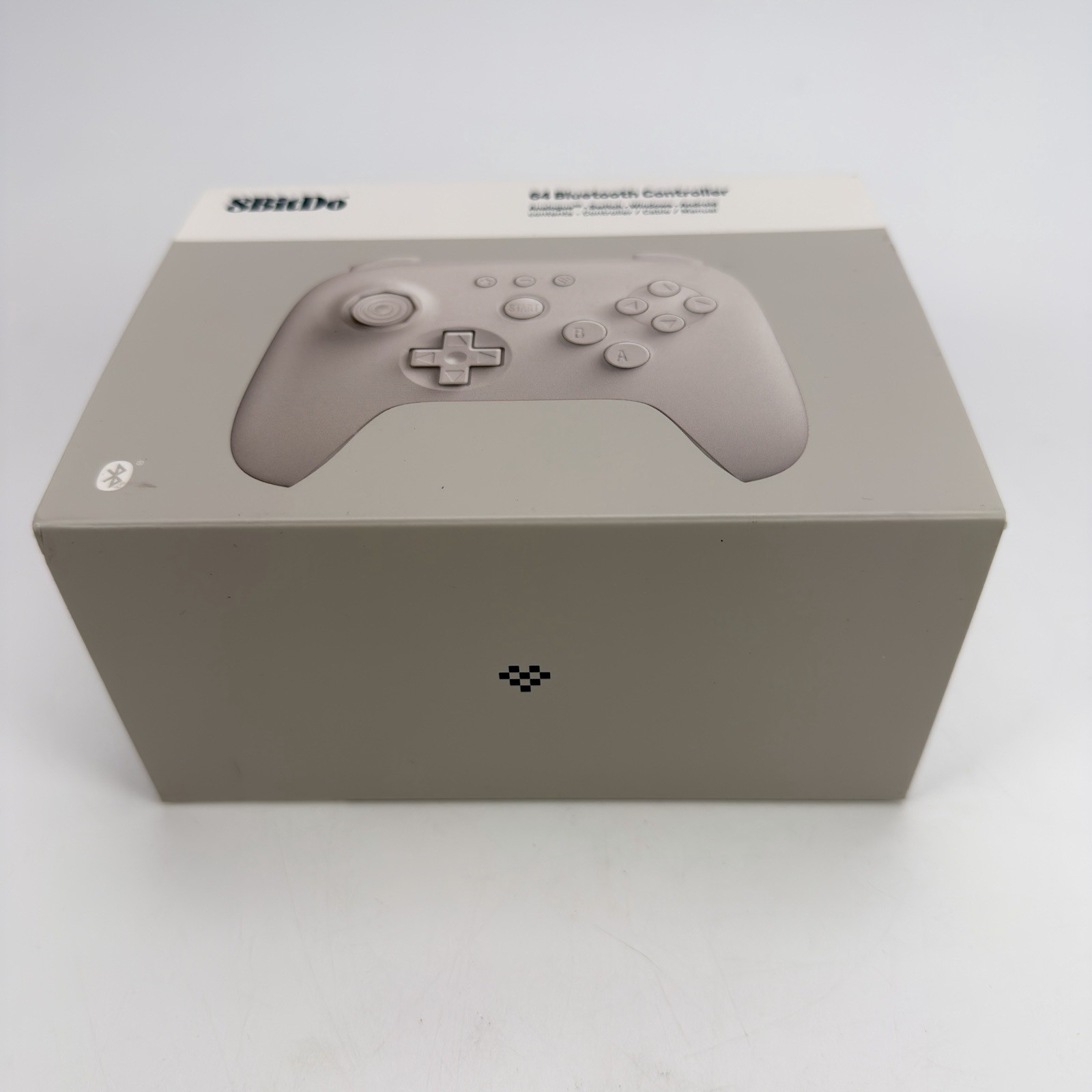 Analogue 3D Black Console Nintendo 64 N64 + White 8BitDo Bluetooth Controller