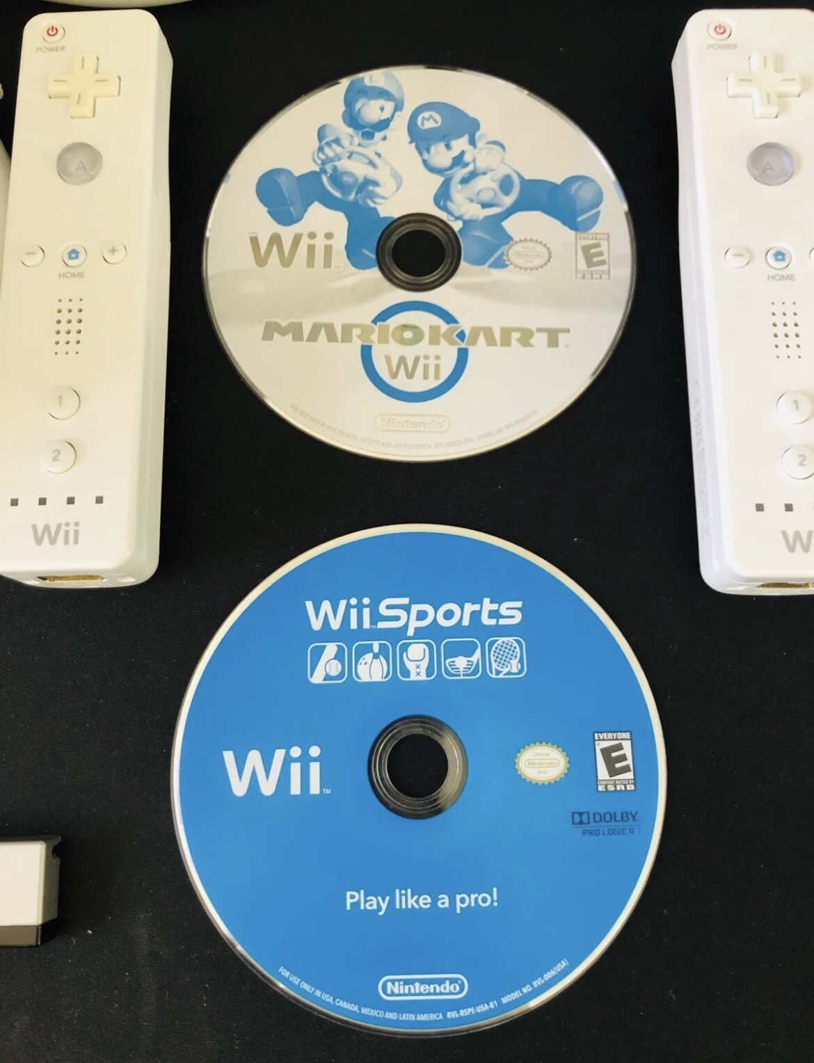 Nintendo Wii Console Mario Kart/Wii Sports Bundle, System, Wheels 2 Controllers!