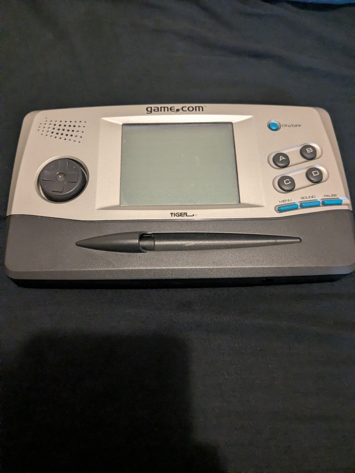 TIGER Gamecom system- No Stylus- Needs Screen Repair- For parts or Repair