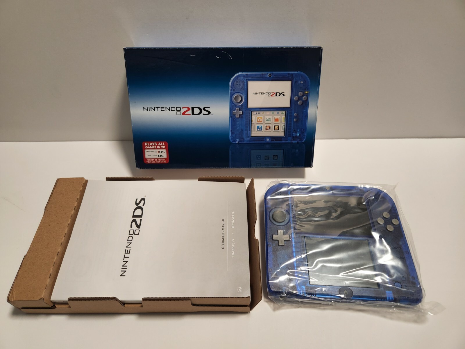 Nintendo 2DS Crystal Blue Handheld Console Bundle with Original Box TESTED