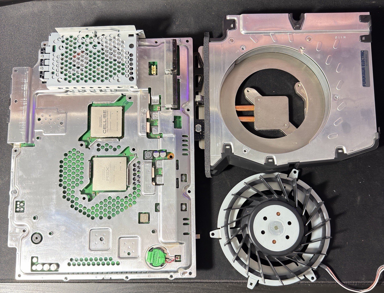 PlayStation 3 (PS3) Backwards Compatible 80GB + Controller and New Thermal Paste