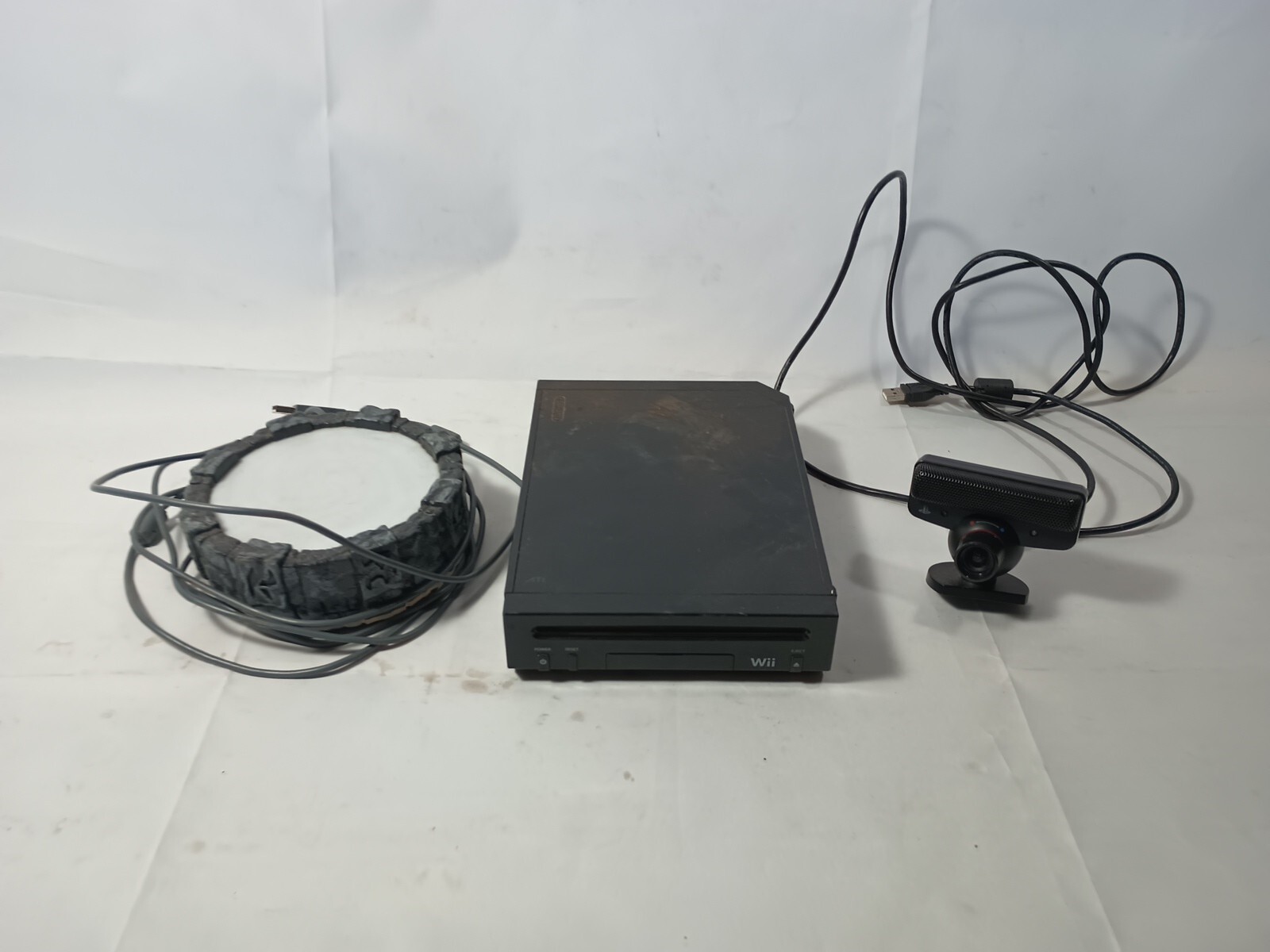 Nintendo Wii, Portal Of Power And Camera- For Parts Or Repair G63